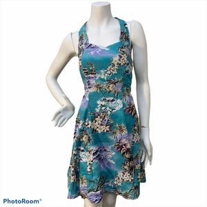 Hawaiian Tropical Island Hilo Hattie Halter Dress